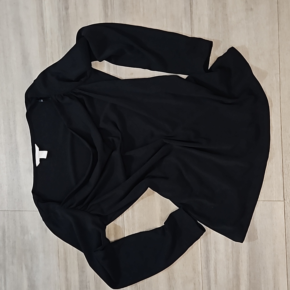 Scoop down bk blouse
